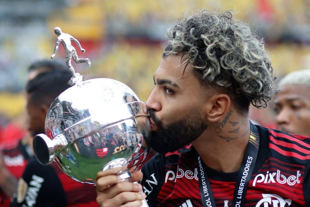 DECLARA&Ccedil;&Atilde;O FORTE! Imprensa internacional compara Gabigol a &iacute;dolo do Flamengo