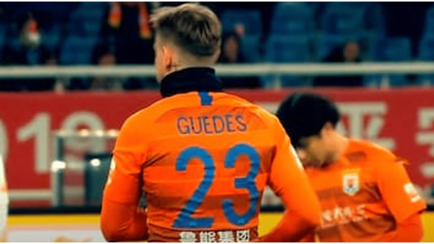 Gr&ecirc;mio mira Roger Guedes como substituto de Pep&ecirc; no Gr&ecirc;mio