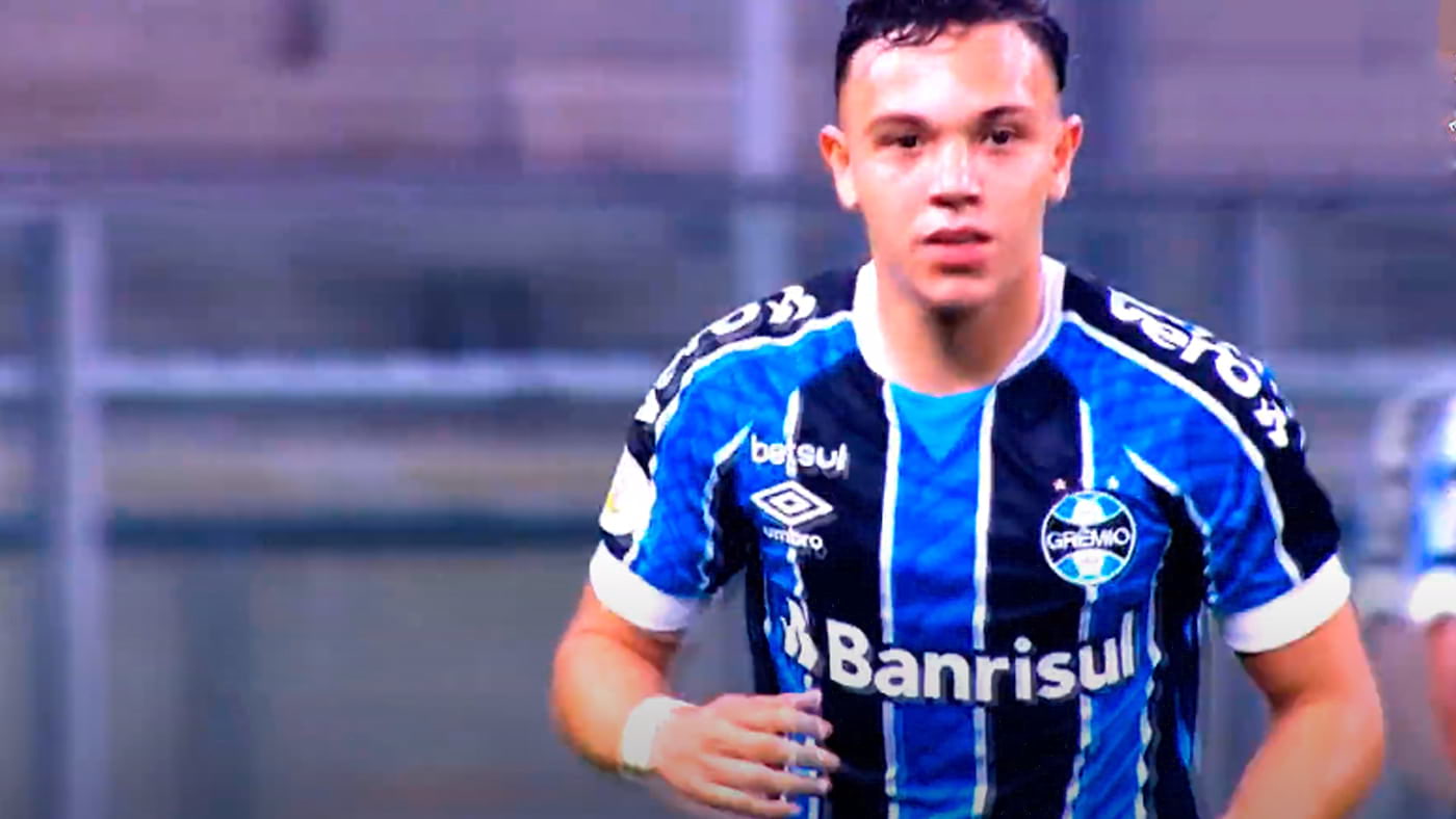 Gr&ecirc;mio oficaliza venda de Pep&ecirc; ao Porto por 15 milh&otilde;es de euros