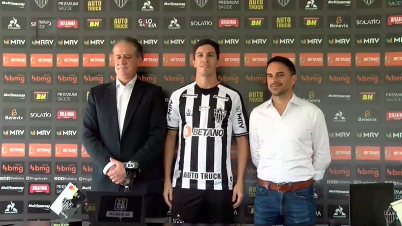 Nacho Fern&aacute;ndez pode fazer sua estreia pelo Atl&eacute;tico-MG nesta sexta-feira