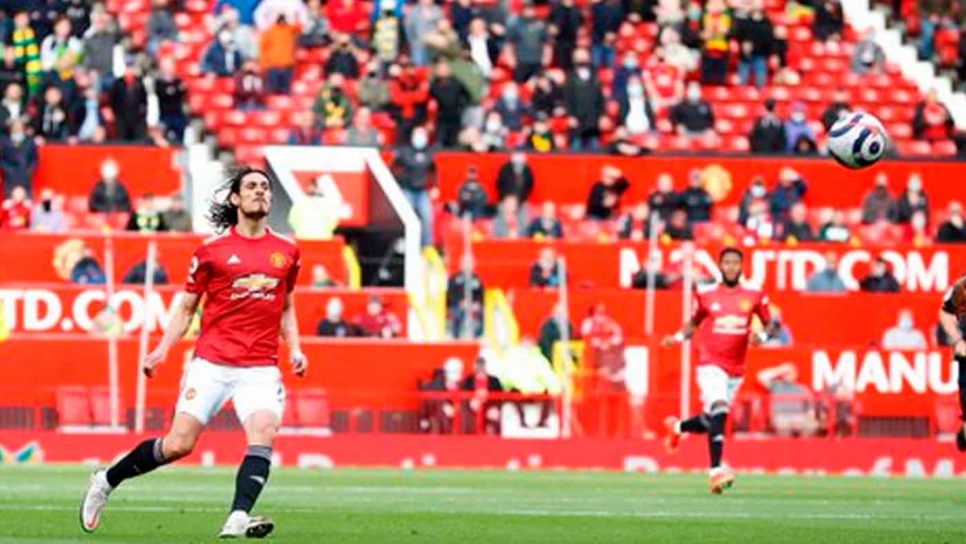 Cavani marca GOLA&Ccedil;O pela Premier League; veja o gol