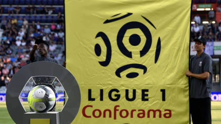 Liga Francesa anuncia altera&ccedil;&atilde;o na Ligue 1 a partir da temporada 2023/2024