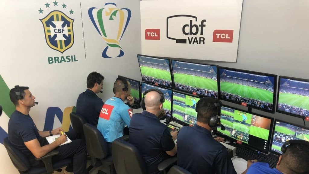 CBF quer implementar o VAR nas S&eacute;rie B, C e D ainda em 2021
