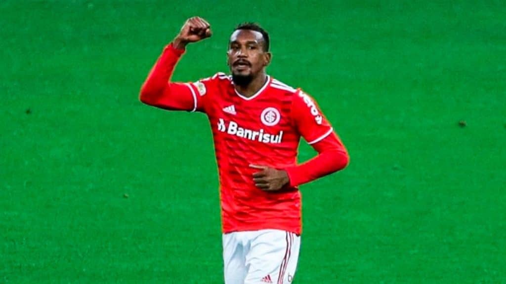 Artilheiro do Brasileir&atilde;o, Eden&iacute;lson participa de 60% dos gols do Inter na competi&ccedil;&atilde;o