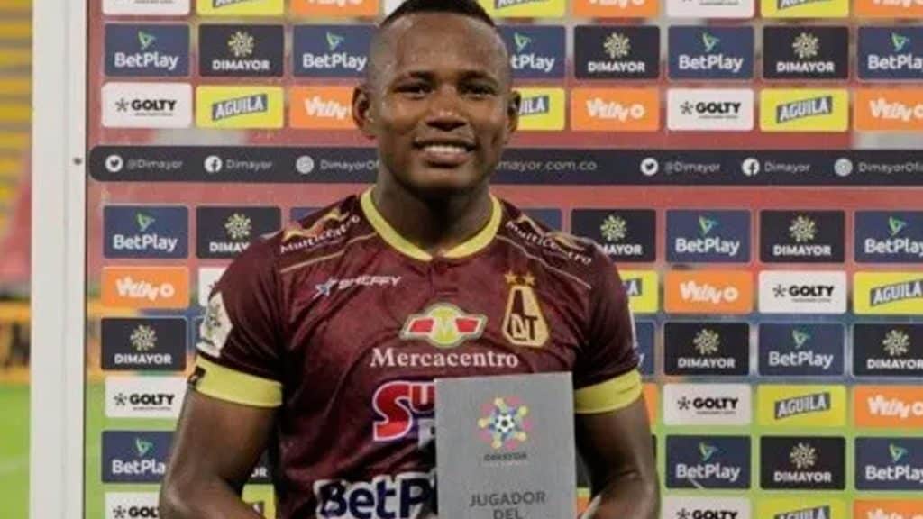 Contratado pelo Gr&ecirc;mio, Campaz &eacute; observado pelo Porto; entenda