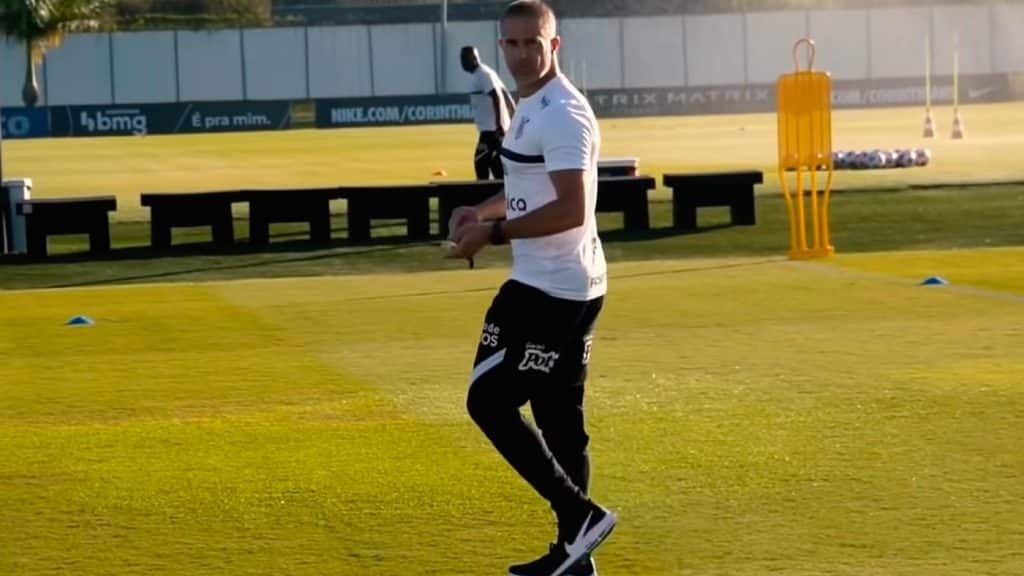 Corinthians tem d&uacute;vidas diante da Chapecoense; Veja as prov&aacute;veis escala&ccedil;&otilde;es