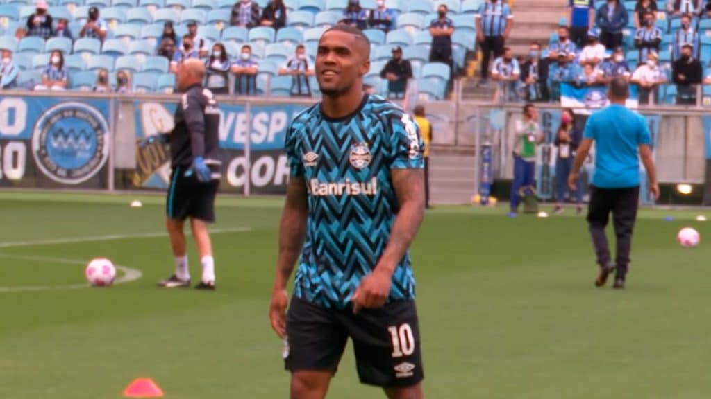 Rebaixamentos do Gr&ecirc;mio: veja as campanhas em todos os anos