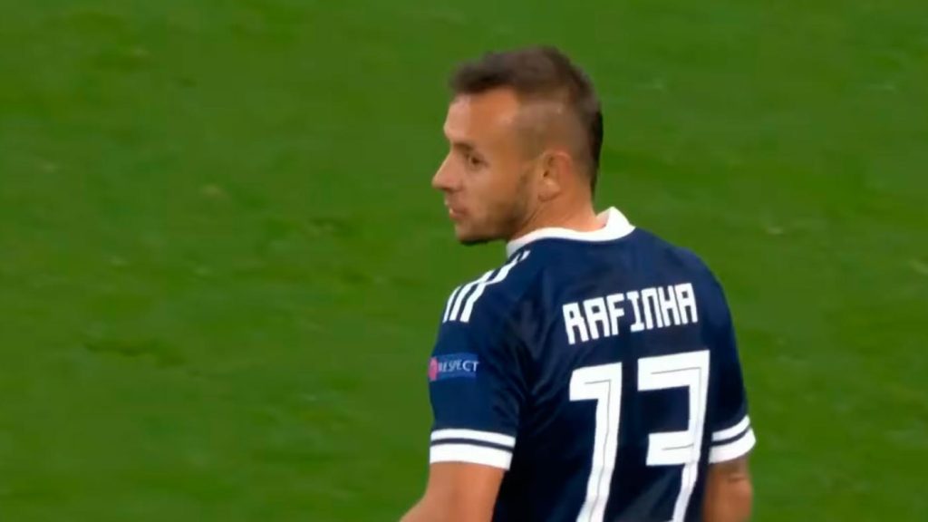 S&atilde;o Paulo confirma Rafinha como primeiro refor&ccedil;o para 2022