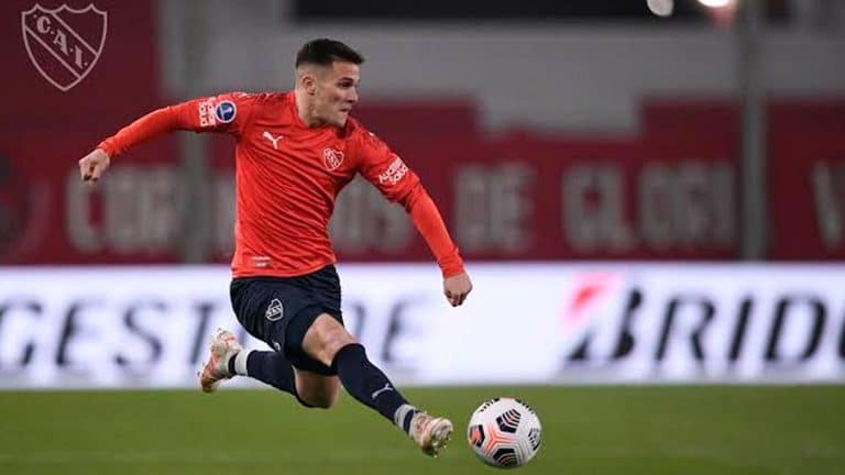 Inter encaminha acerto com Independiente por Fabricio Bustos