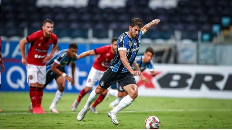 Brasil de Pelotas x Gr&ecirc;mio: Onde assistir ao vivo, hor&aacute;rio e escala&ccedil;&otilde;es