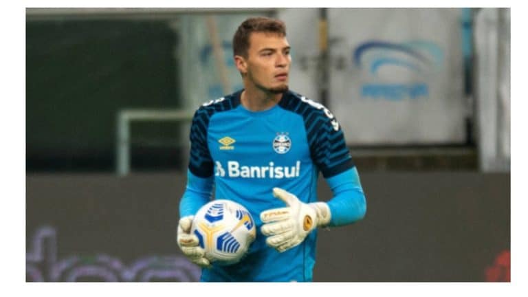 Gr&ecirc;mio recebe e recusa ofertas por Gabriel Chapec&oacute;