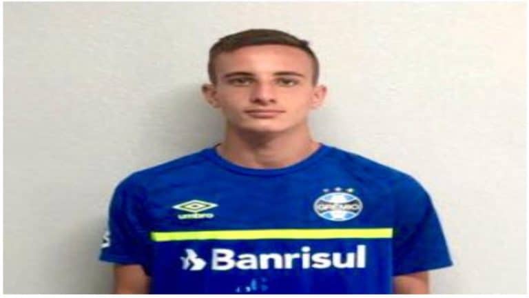 Promessa da Chapecoense e refor&ccedil;o para o sub-15 do Gr&ecirc;mio, Bernardo Zort&eacute;a comenta sobre adapta&ccedil;&atilde;o ao clube: &ldquo;Muito boa&rdquo;