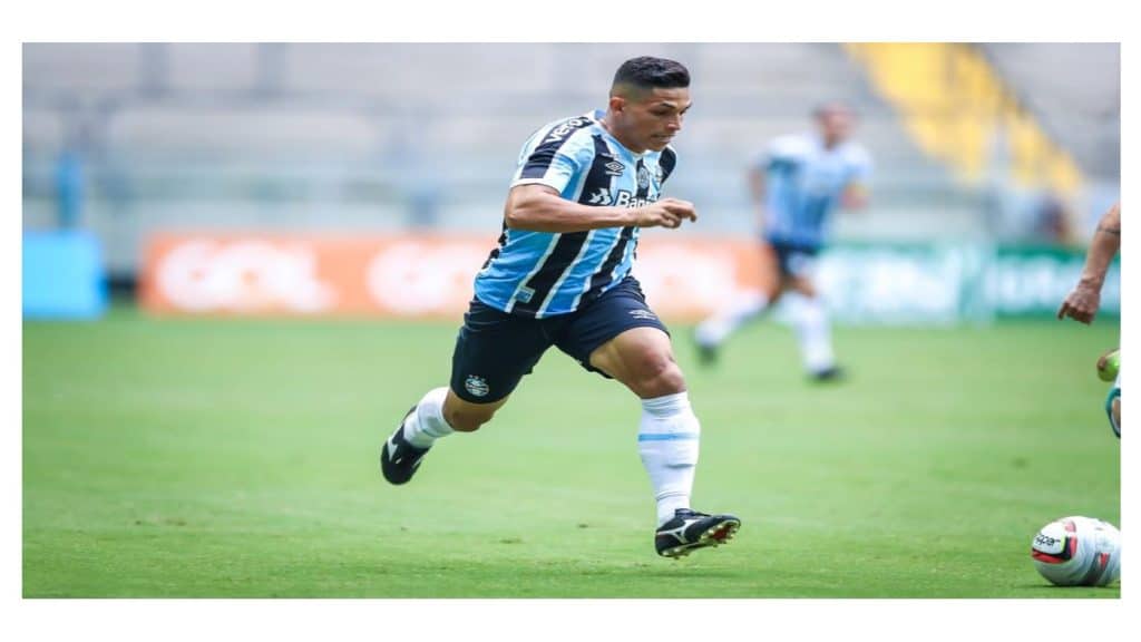 Rodrigo Ferreira comemora estreia pelo Gr&ecirc;mio e ressalta triunfo contra o Guarani: &ldquo;Divisor de &aacute;guas&rdquo;