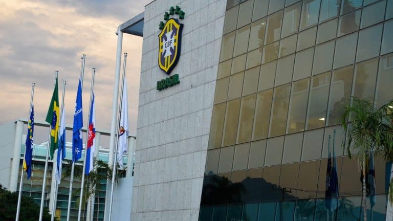 Clubes voltam a se reunir para a cria&ccedil;&atilde;o da Liga Brasileira Independente