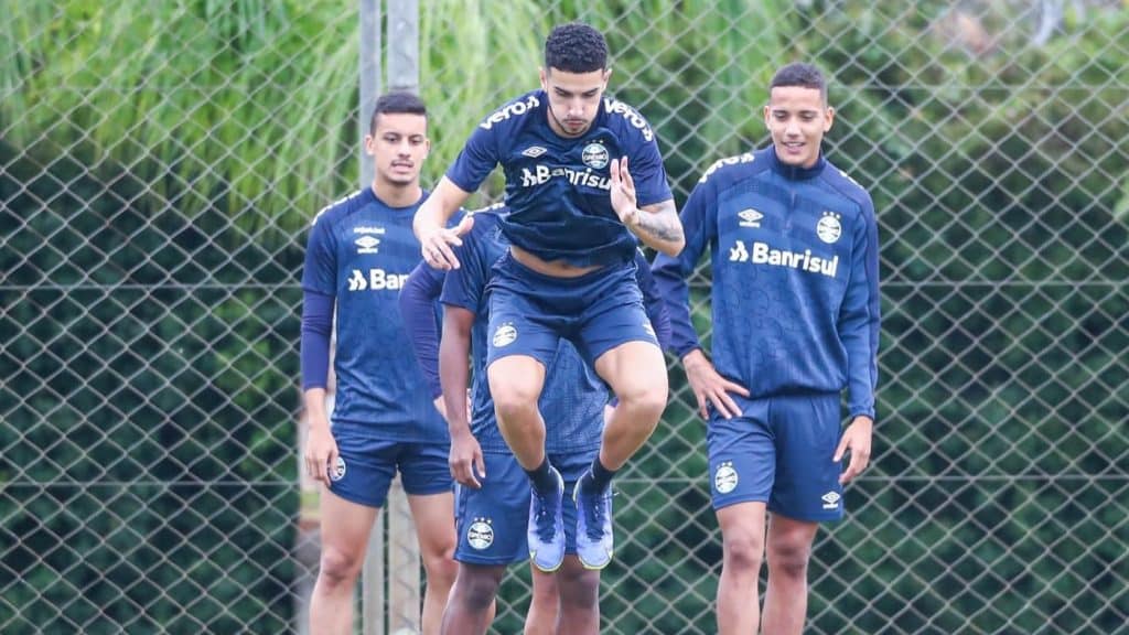 Recuperado de apendicite, Gaz&atilde;o retorna aos treinamentos do Gr&ecirc;mio