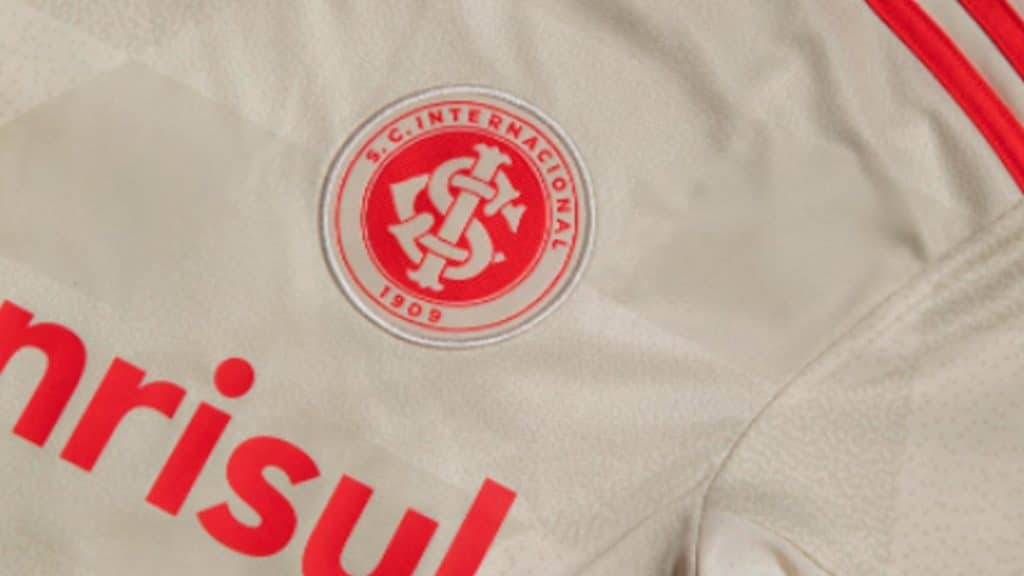 Internacional lan&ccedil;a oficialmente seu uniforme reserva para 2022