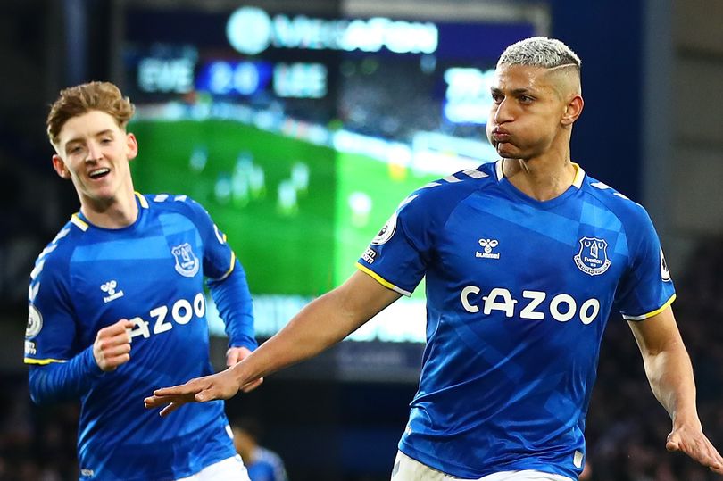 Tottenham avan&ccedil;a nas negocia&ccedil;&otilde;es jogadores do Everton