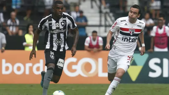 Botafogo x S&atilde;o Paulo: onde assistir ao vivo, hor&aacute;rio e escala&ccedil;&otilde;es