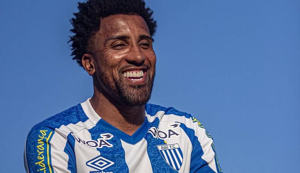 Ava&iacute; x Fortaleza: onde assistir ao vivo, hor&aacute;rio e escala&ccedil;&otilde;es