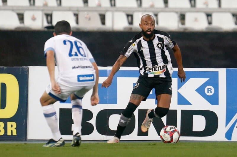 Botafogo x Ava&iacute;: onde assistir ao vivo, hor&aacute;rio e escala&ccedil;&otilde;es