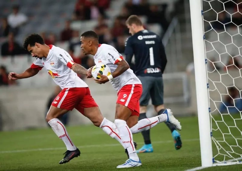 &ldquo;Erramos demais&rdquo;, Maur&iacute;cio Barbieri sobre derrota para o Furac&atilde;o