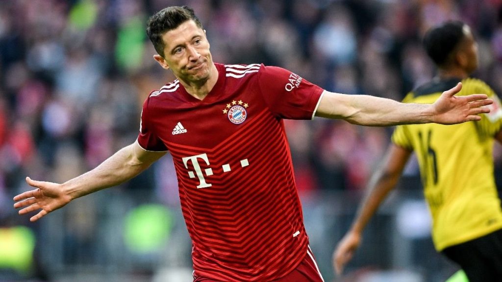 &Uacute;ltima cartada do Barcelona por Robert Lewandowski