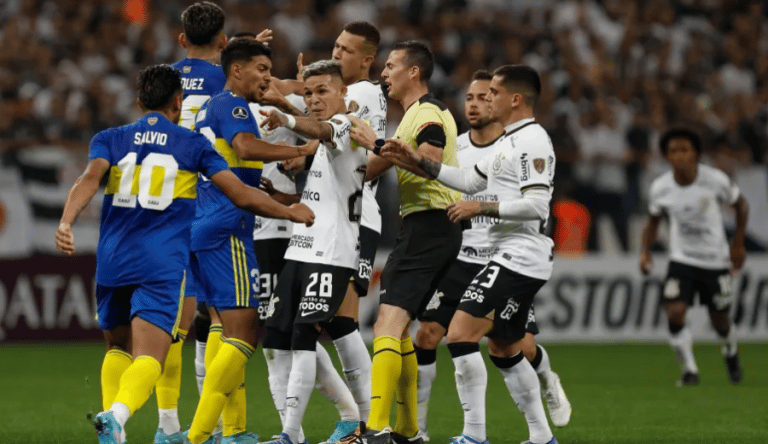 Boca Juniors x Corinthians: onde assistir ao vivo, hor&aacute;rio e escala&ccedil;&otilde;es