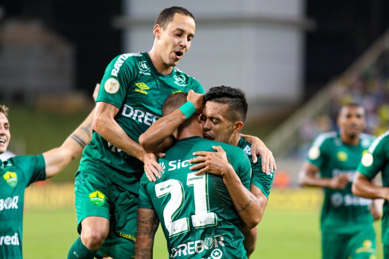 Cuiab&aacute; bate o Botafogo e embala a segunda vit&oacute;ria &ndash; Veja os melhores momentos