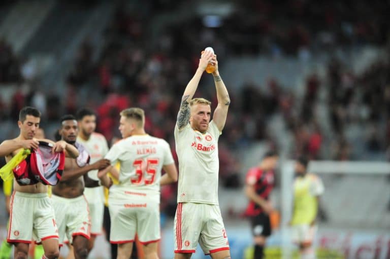 Palmeiras x Internacional: onde assistir ao vivo, hor&aacute;rio e escala&ccedil;&otilde;es