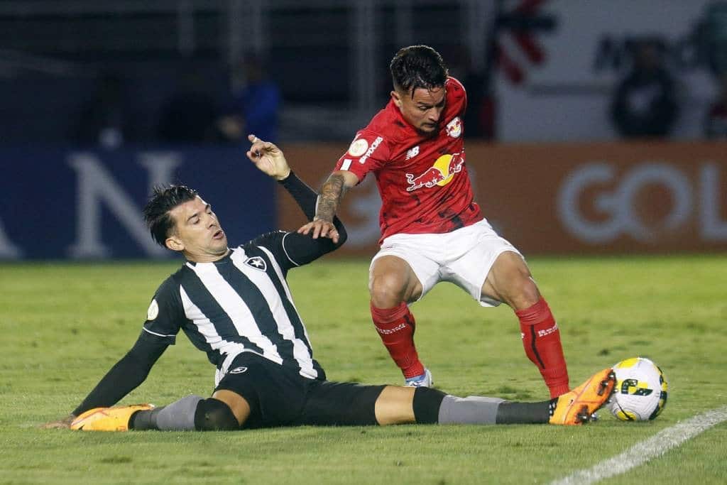 RB Bragantino perde mais uma no Brasileir&atilde;o e fica perto da zona de rebaixamento