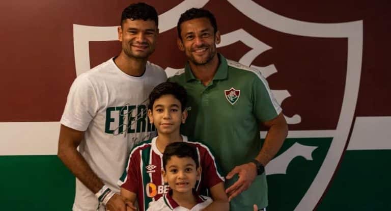 &Iacute;dolos do Fluminense estavam presentes na despedida de Fred