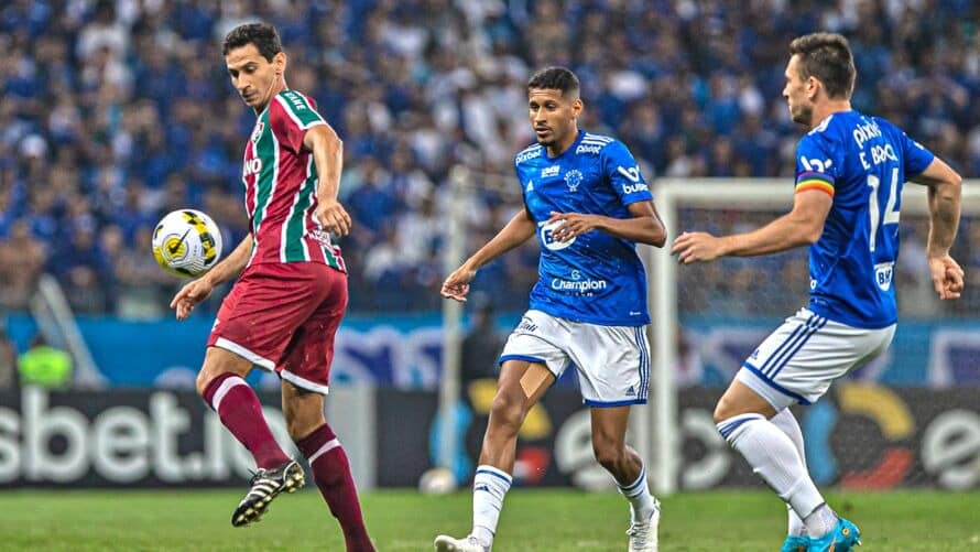 Fluminense bate o Cruzeiro e avan&ccedil;a para as quartas de final da Copa do Brasil