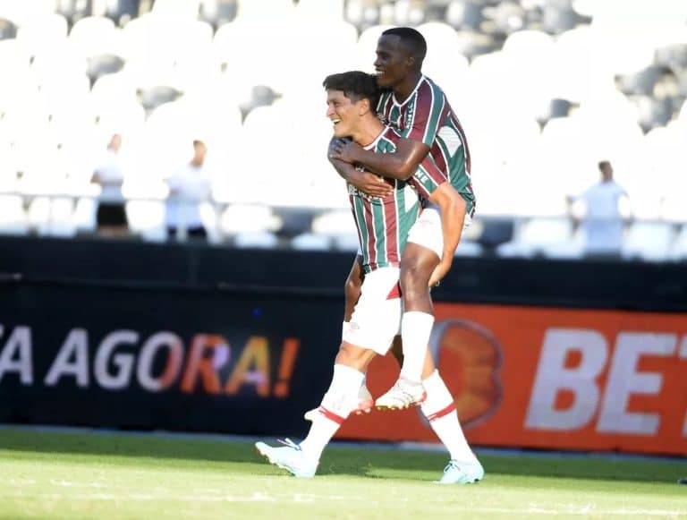 Dupla de ataque somam 56% de participa&ccedil;&otilde;es de gols pelo Fluminense