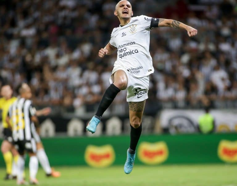 Corinthians vence o Atl&eacute;tico-MG: Confira os melhores momentos