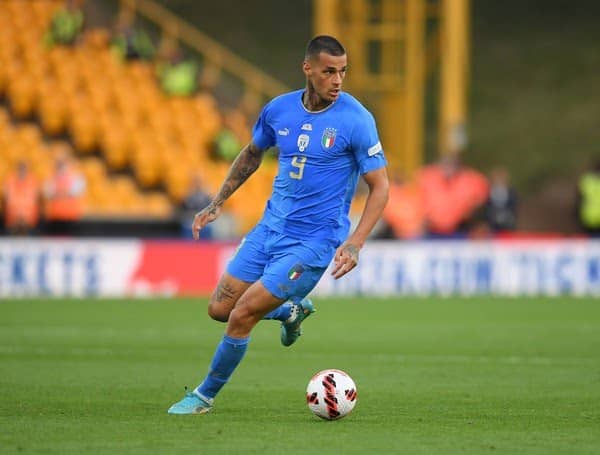 PSG n&atilde;o pretende pagar mais de 40 milh&otilde;es de euros por Gianluca Scamacca, diz jornalista