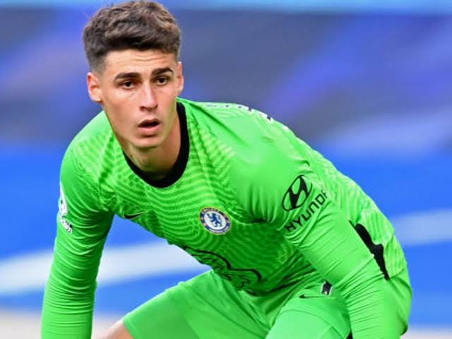 Kepa Arrizabalaga &eacute; tentado pelo Napoli