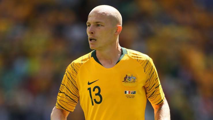 Jogador de Copa do Mundo pela Austr&aacute;lia em 2018, Aaron Mooy &eacute; contratado pelo Celtic