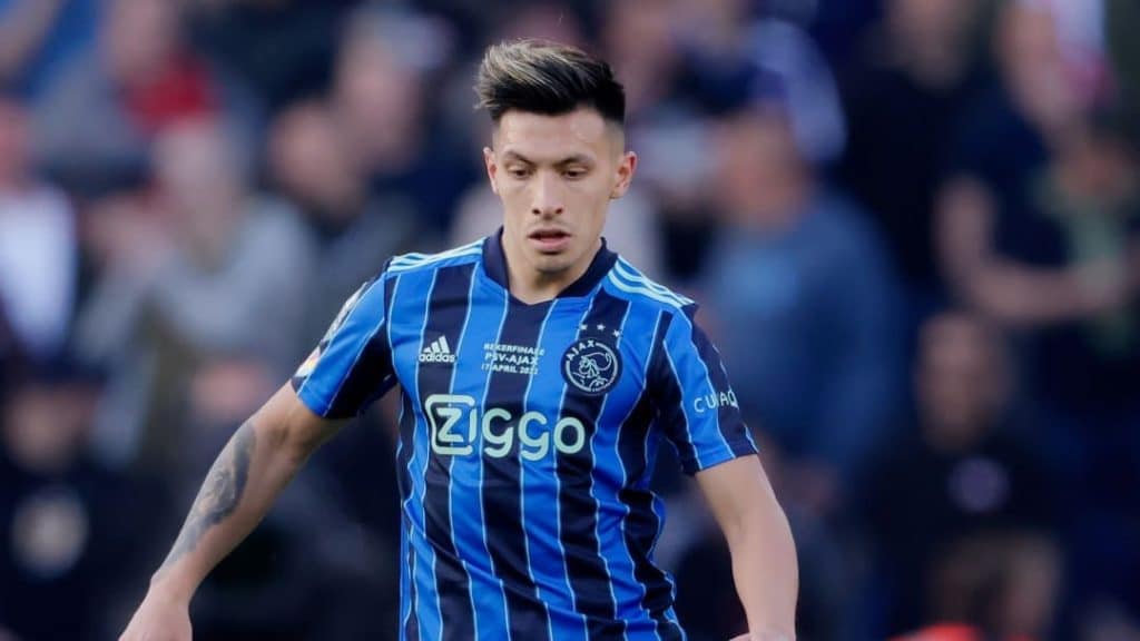 Lisandro Mart&iacute;nez vai jogar a Premier League no Manchester United