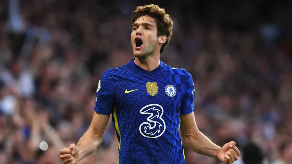 Barcelona est&aacute; muito perto de contratar Marcos Alonso, diz jornalista
