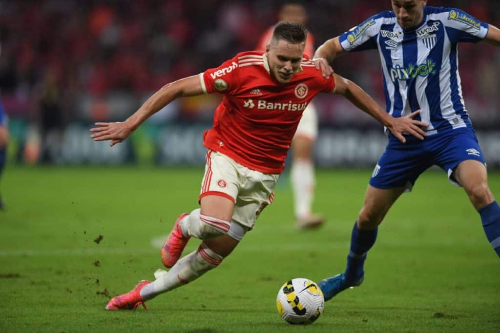 Avai x Internacional: onde assistir ao vivo, hor&aacute;rio e escala&ccedil;&otilde;es