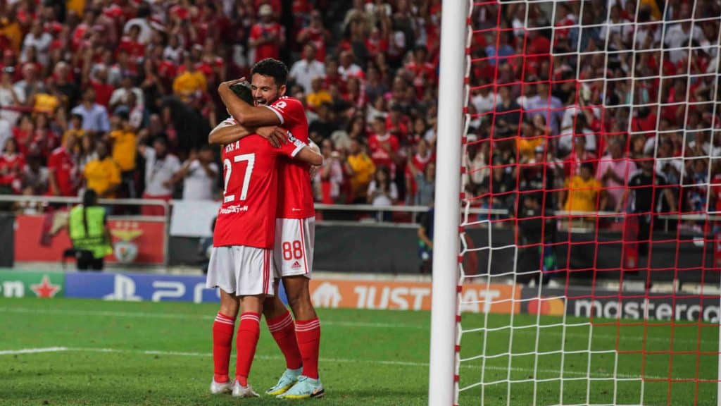 Benfica vence Dynamo Kiev na Champions: Confira os melhores momentos