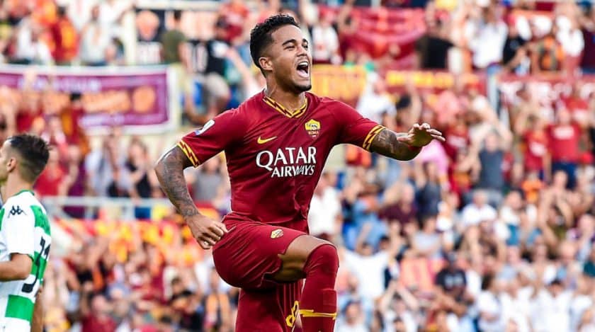 Fulham se aproxima de contratar Justin Kluivert, da Roma, por empr&eacute;stimo