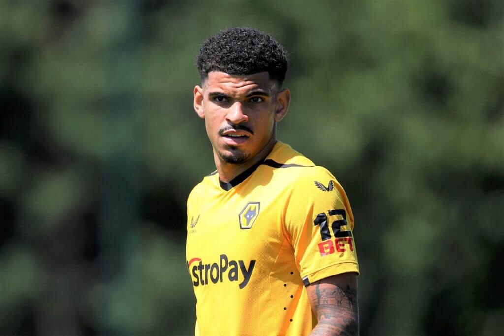 Morgan Gibbs-White ser&aacute; jogador do Nottingham Forest
