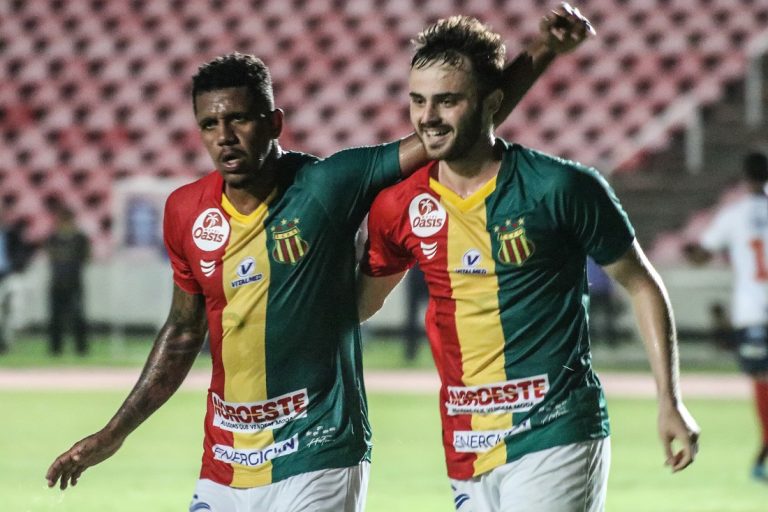 Sampaio Corr&ecirc;a vence o Bahia: confira os melhores momentos