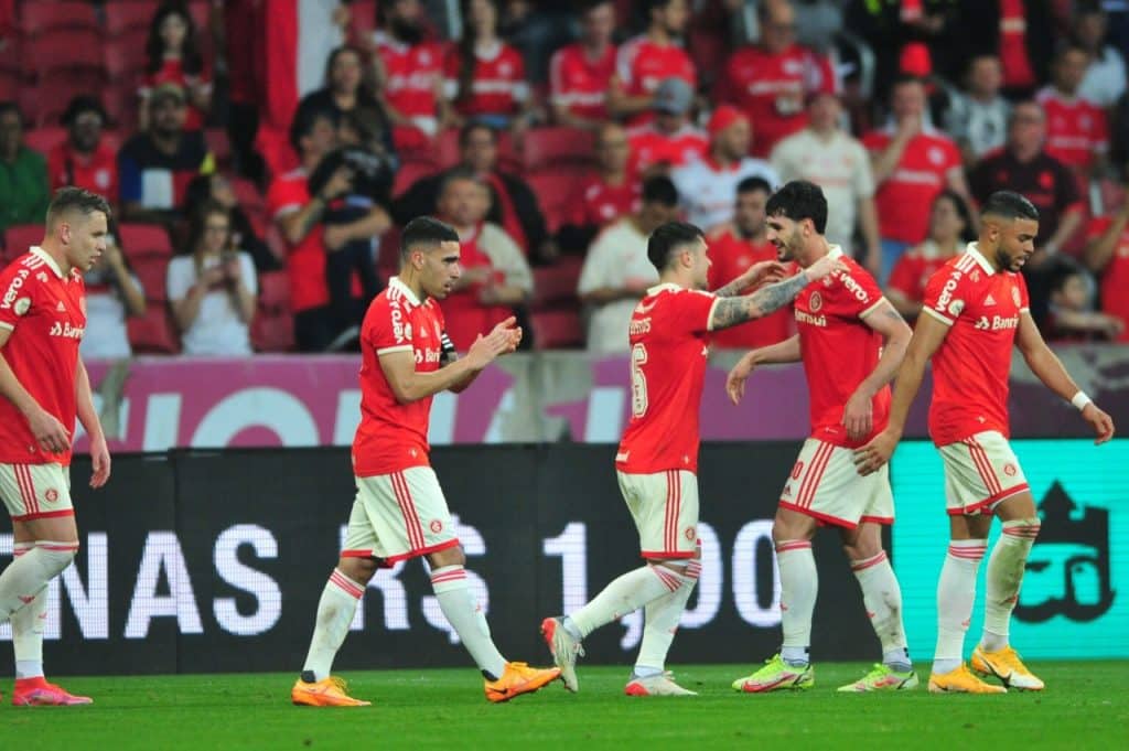 Com a derrota, Fluminense perde invencibilidade no Brasileir&atilde;o