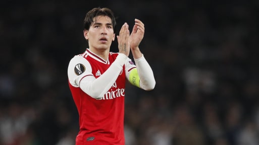 H&eacute;ctor Bellerin acerta com o Barcelona