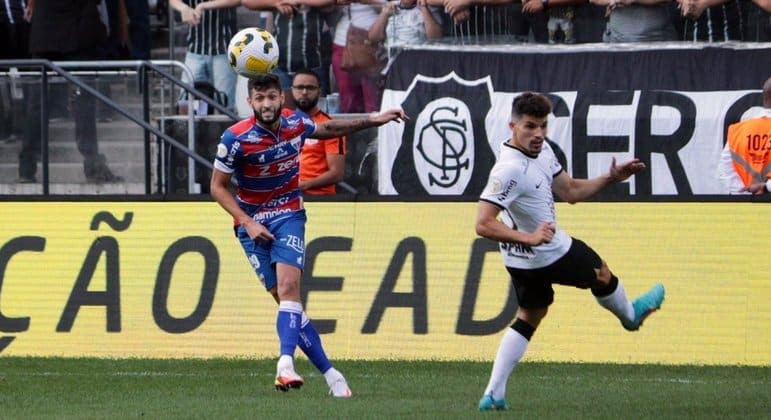 Fortaleza x Corinthians: onde assistir ao vivo, hor&aacute;rio e escala&ccedil;&atilde;o
