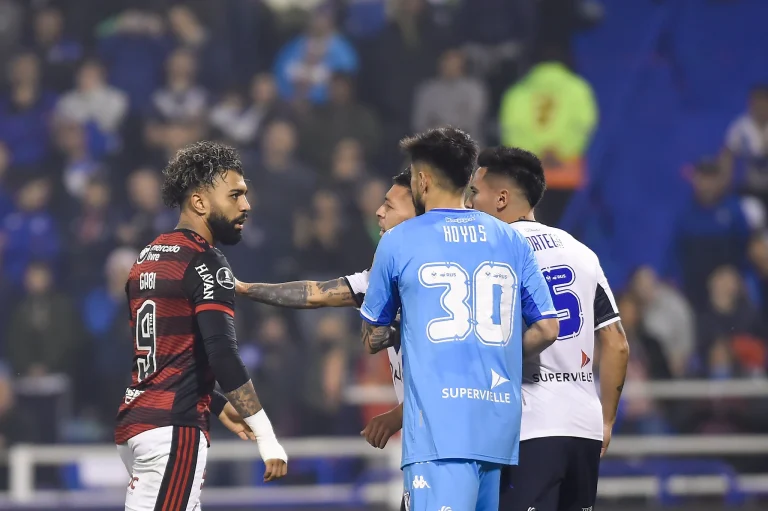 Flamengo x V&eacute;lez: onde assistir ao vivo, hor&aacute;rio e escala&ccedil;&atilde;o