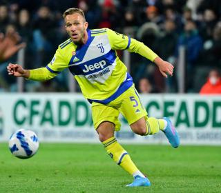 Arthur Melo &eacute; o novo refor&ccedil;o do Liverpool