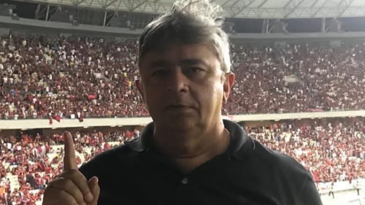 Torcedor do Fla, Aldeone prestigia Cear&aacute; x Flamengo pelo Brasileir&atilde;o, na Arena Castel&atilde;o. Foto: Reprodu&ccedil;&atilde;o / Instagram Aldeone Abrantes